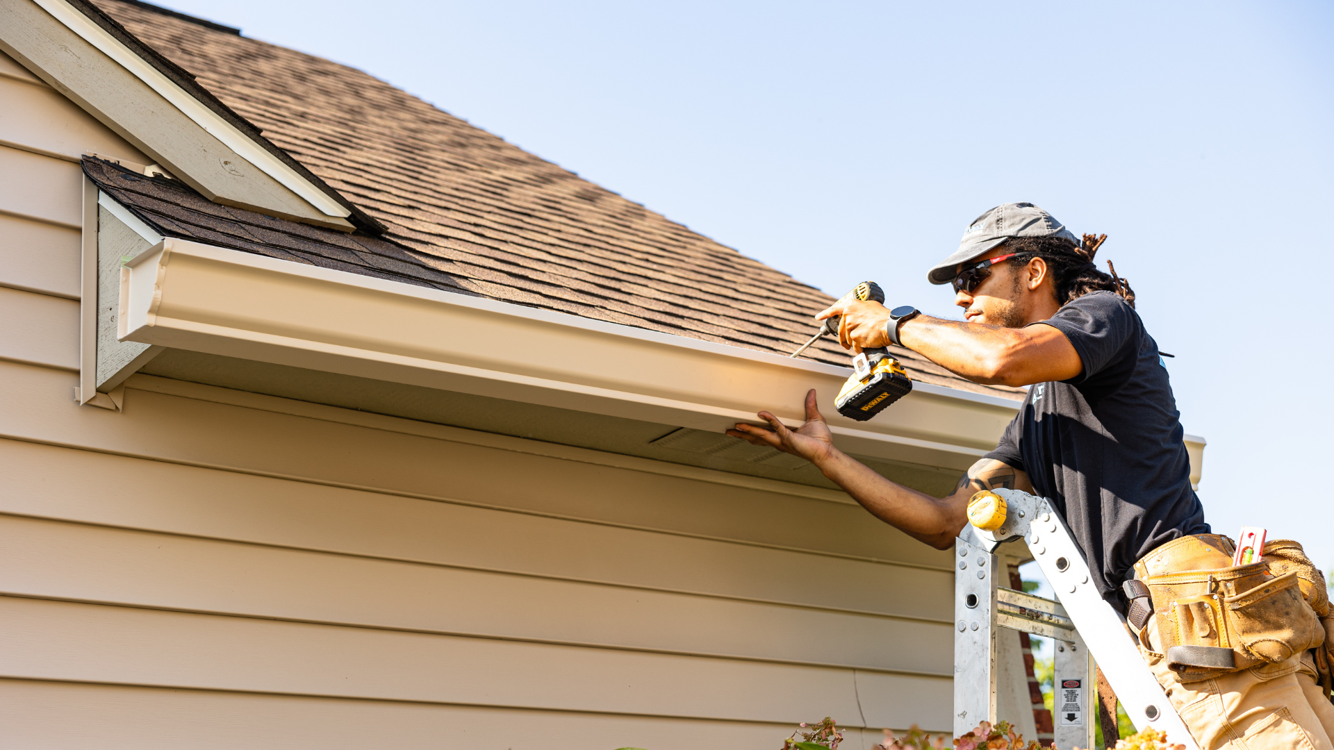 gutter cleaning technician
